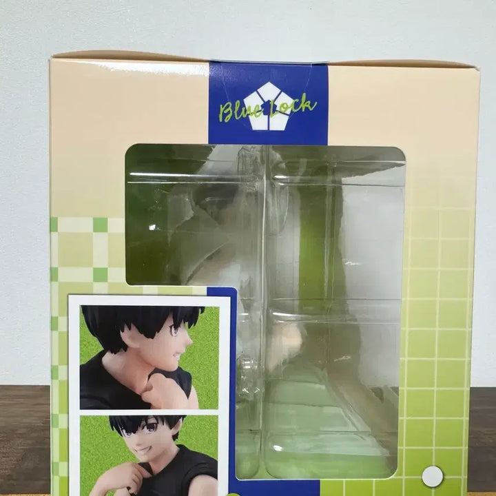 [BUNJANG] Blue Lock GEM Tenohira Figure (Isagi) / 블루록 GEM 테노히라 피규어(이사기)