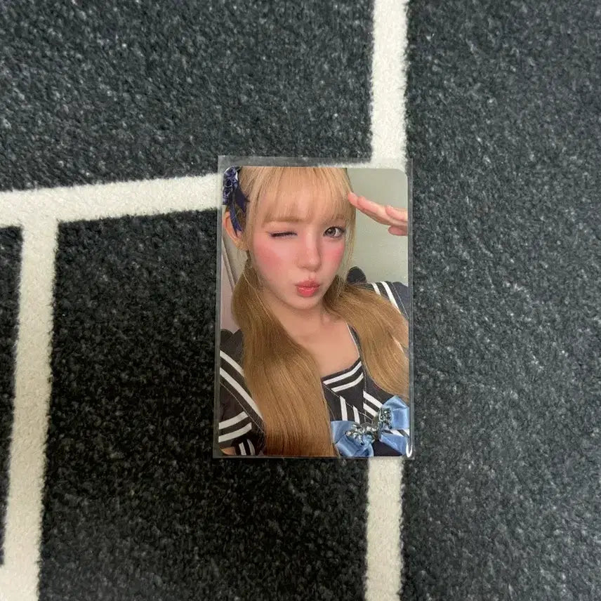 [BUNJANG] Hats Two Hats YUHA Apple Music Lucky Draw Photocard (POB) / 하투하 레몬탱 포카 미공포 하츠투하츠 유하 애플뮤직 럭드 미공포