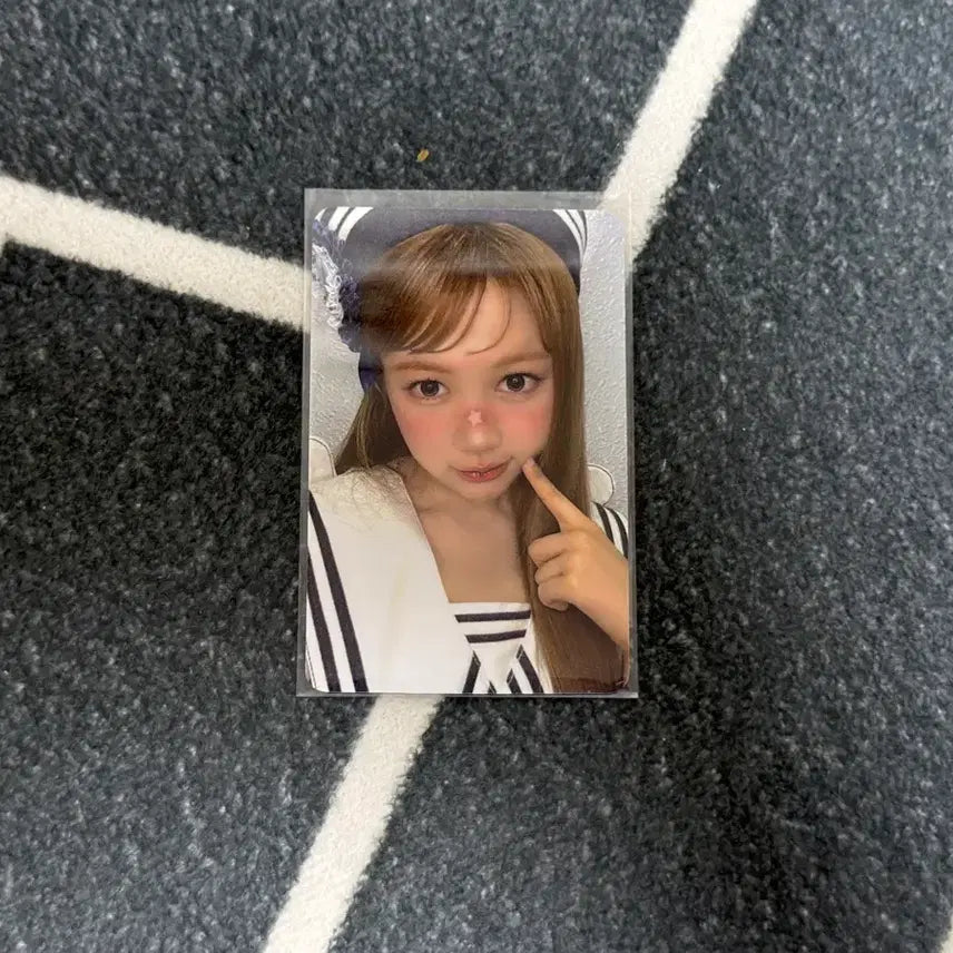 [BUNJANG] HATETOHEART Ye-eun Apple Music Lucky Draw POB Photocard / 하투하 레몬탱 포카 미공포 하츠투하츠 예온 애플뮤직 럭드 미공포