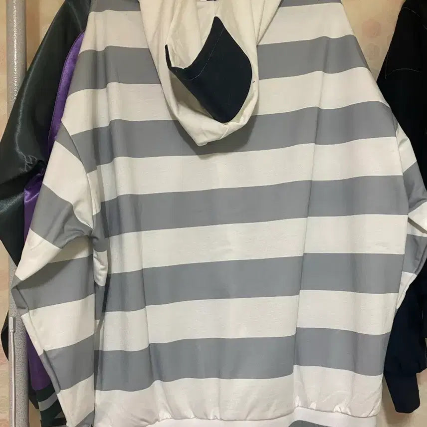 [BUNJANG] Hololive Nekomatas Okayu Zip-up Hoodie L / 홀로라이브 네코마타 오카유 집업 L