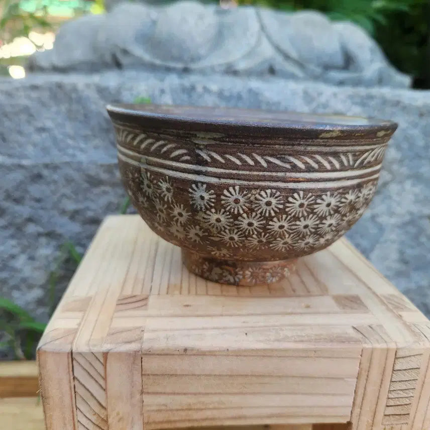 [BUNJANG] Buncheong Ware Inhwa Dumb Bell Tea Bowl / 분청사기 인화문 다완