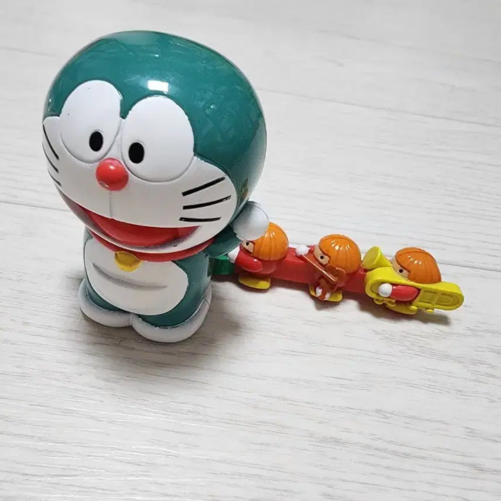 [BUNJANG] 2005 Doraemon Toy Music Band Wind-up Toy Happy Meal / 2005 도라에몽 꼬마 음악대 태엽 장난감 해피밀