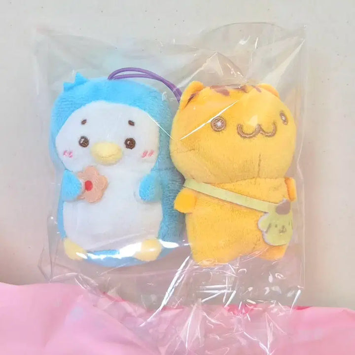 [BUNJANG] Sanrio Pompompurin Bagel &amp; Shirotan Ramune Penguin Plush Keychain Set / 고전 빈티지 산리오 폼폼푸린 친구 다람쥐 베이글, 시로탄 친구 펭귄 라무네 똥인형 키링 일괄