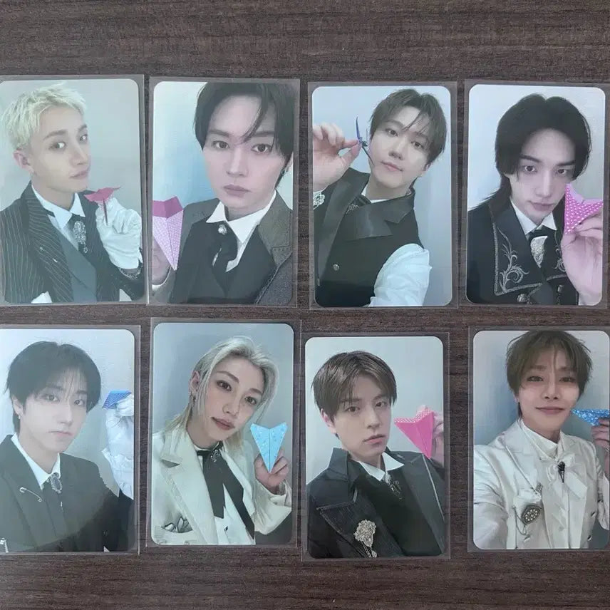 [BUNJANG] Stray Kids SKZOO Popup Seoul MD Photocard Set (OT8) / 스키주 팝업 서울 온라인 엠디 MD 특전 포카 ot8 스키즈 스트레이키즈 skzoo pop up seoul