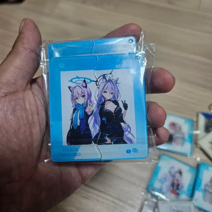 [BUNJANG] Multi-Game Character Acrylic Keyring and Photocard Set / 블루 아카이브벽람항로원신명일방주 키링