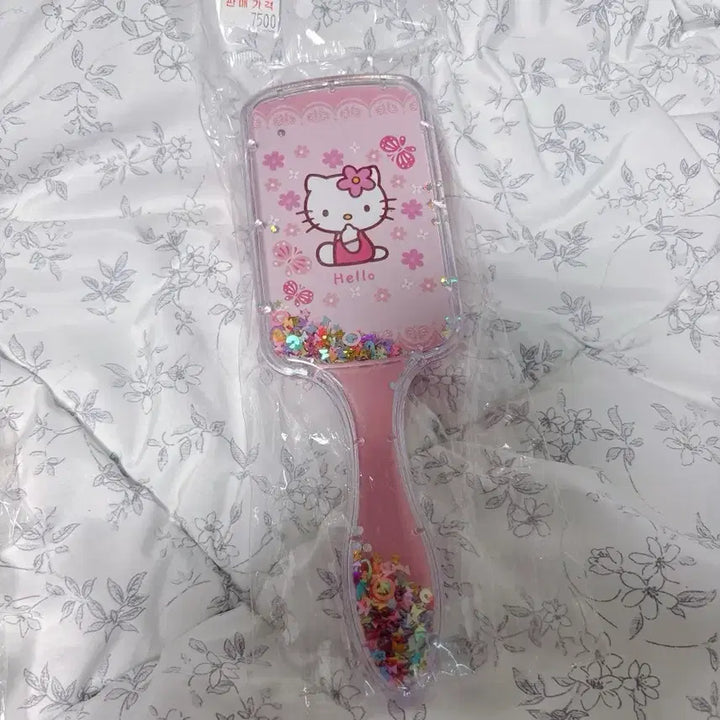 [BUNJANG] Sanrio Hello Kitty Glitter Comb / 산리오 헬로키티 빗 판매