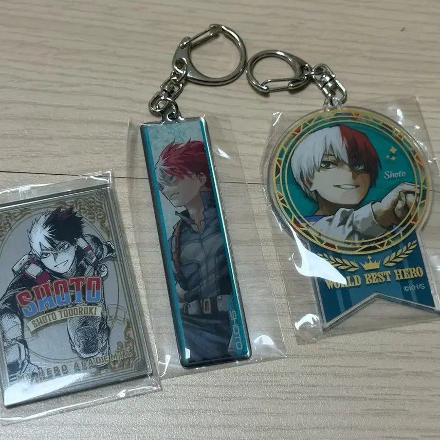 [BUNJANG] My Hero Academia Original Art Exhibition Todoroki Shoto Metal Keyring &amp; Mirror Card Bundle Set / 히로아카 원화전 토도로키 쇼토 메탈 키링, 미러풍 카드 일괄