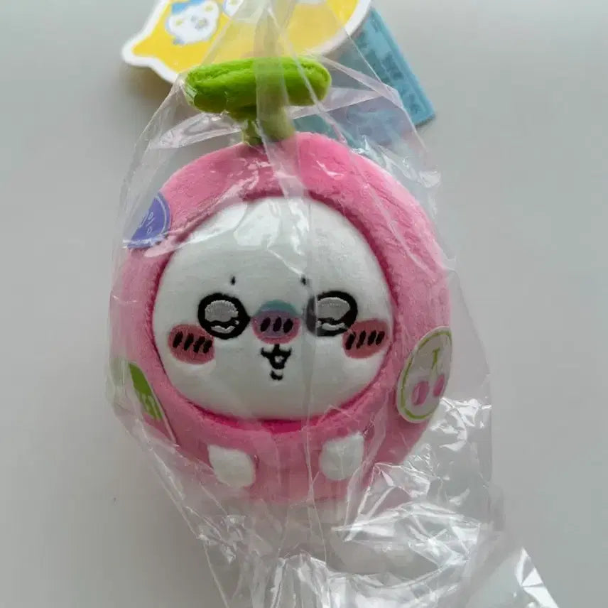 [BUNJANG] Chiikawa Mominnga Mascot Cherry Limited Edition / 중국 한정 미니소 팝업 치이카와 과일 체리 모몽가 마스코트