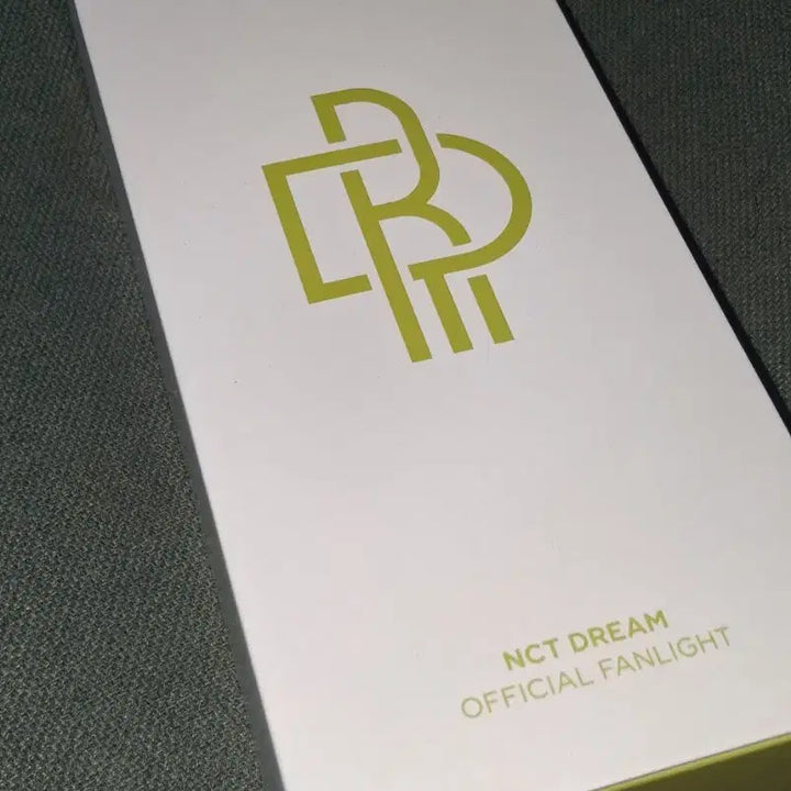 [BUNJANG] NCT DREAM Official Lightstick / NCT DREAM 공식 응원봉(미사용)