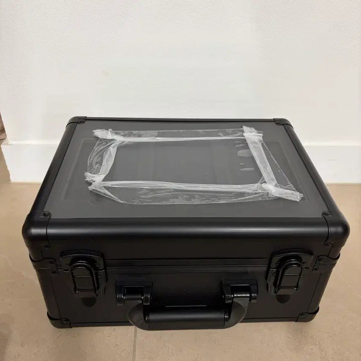 [BUNJANG] PSA BGS Graded Card Display Case 3-Slot / [새제품] psa brg bgs 등급카드 포켓몬 3구 디스플레이 가능 보관함 새제품 판매합니다_1