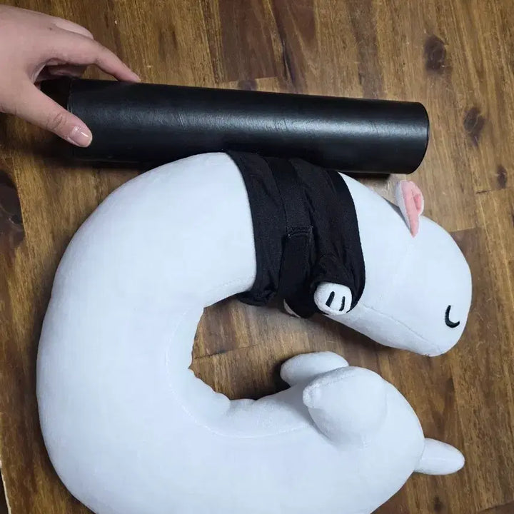 [BUNJANG] Hwasan Survivors Official Baek-ah Neck Pillow + POB / 화산귀환 공식 백아 목베개 + 특전