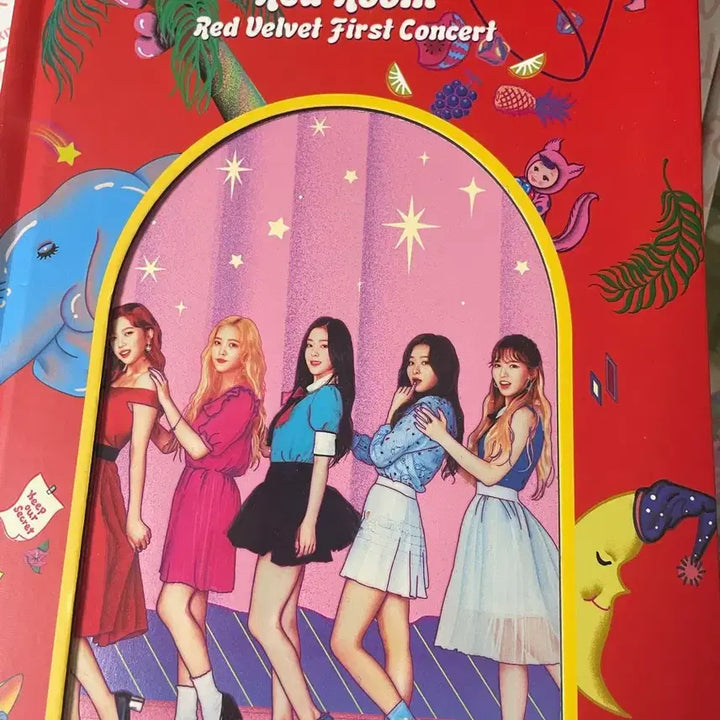 [BUNJANG] Red Velvet Red Room Photobook POB / 레드벨벳 레드룸 화보집 특전 포함