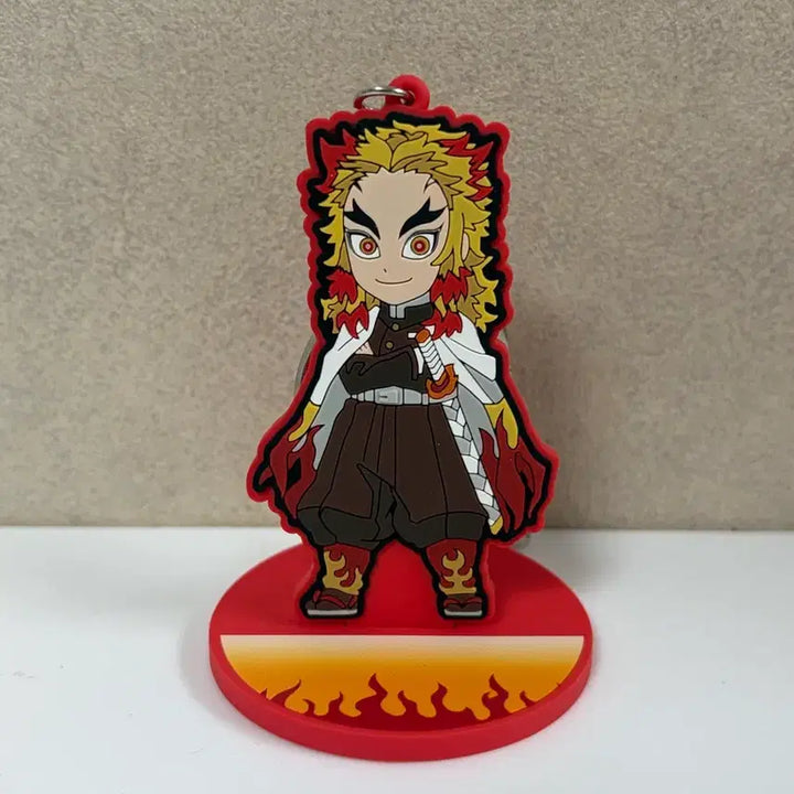 [BUNJANG] Demon Slayer Kyojuro Rengoku Rubber Charm Stand / 귀멸의칼날 렌고쿠 러버챰 스탠드