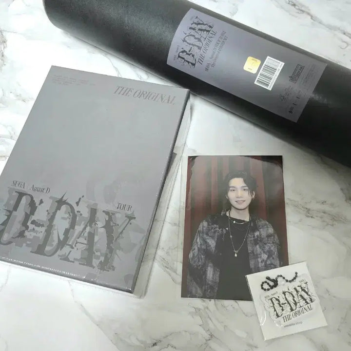 [BUNJANG] SUGA D-DAY Dicoco Lucky Draw Photocard Bundle Set / 슈가 디데이 디코 특전포함 미개봉 D-day 디코