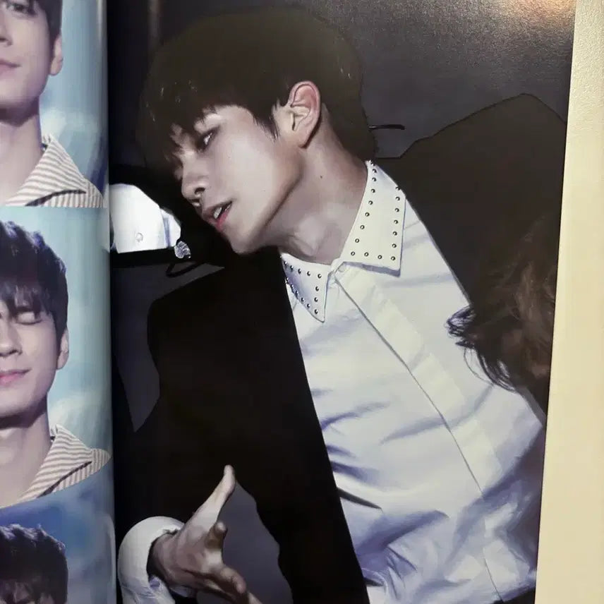 [BUNJANG] Wanna One Ong Seong Wu Photobook / 워너원 옹성우 홈마 포토북