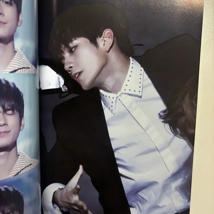 [BUNJANG] Wanna One Ong Seong Wu Photobook / 워너원 옹성우 홈마 포토북