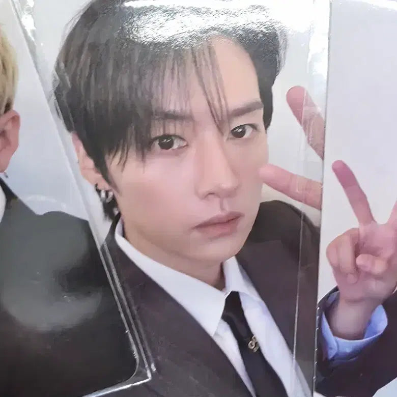 [BUNJANG] Stray Kids Lee Know THIS THAT Studio Live Photocard / 스키즈 스트레이키즈 디스앤댓 사녹 공방 포카 리노