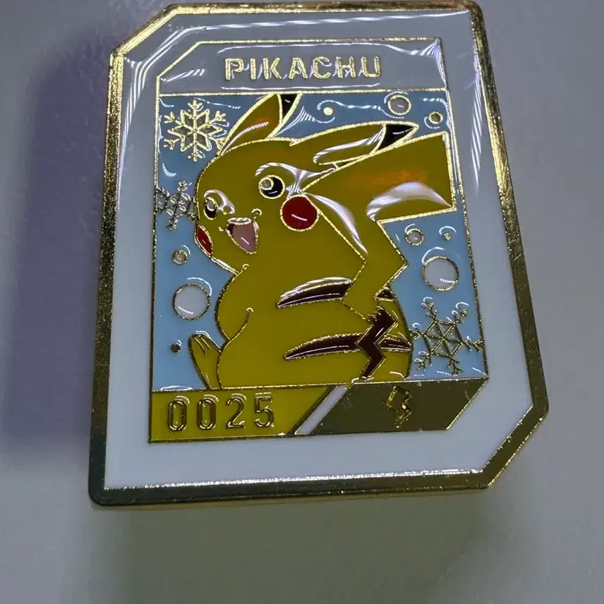 [BUNJANG] Isak Toast x Pokémon Pikachu Badge (2024) / 이삭토스트 포켓몬스터 피카츄 뱃지 (2024년)