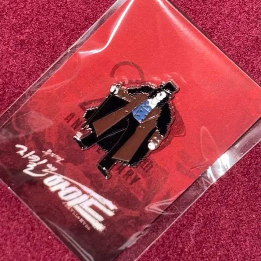 [BUNJANG] Jekyll &amp; Hyde Musical 24-25 Hyde Badge Magnet / 24-25 뮤지컬 지킬앤하이드 하이드 뱃지 엠디 md 홍광호 전동석 김성철 최재림 신성록 ㅅㅊㅇ 입체 마그넷 플북 프로그램북 베토벤