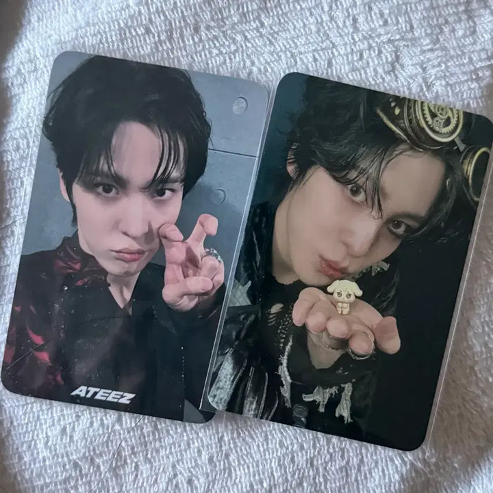 [BUNJANG] ATEEZ Yunho Photocard 2-Piece Set / 에이티즈 윤호 골아4 사운드웨이브 특전