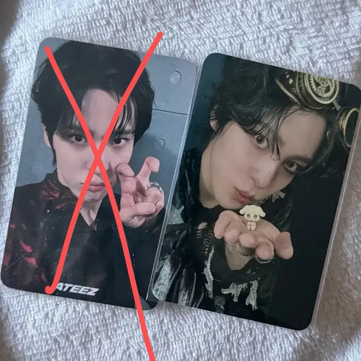 [BUNJANG] ATEEZ Yunho Photocard 2-Piece Set / 에이티즈 윤호 골아4 사운드웨이브 특전