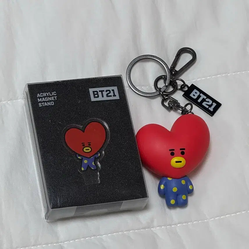 [BUNJANG] BTS BT21 Tata V Acrylic Stand Figure Keychain Bundle Set / 일괄) 방탄소년단 BT21 타타 TATA 아크릴 스탠드 피규어 키링 뷔 V