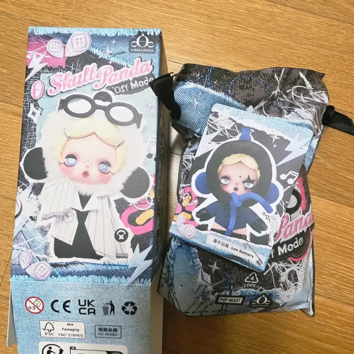 [BUNJANG] Pop Mart Skullypanda Off Mode - Low Battery Figure (Sealed Pouch) / [ 팝마트 정품/파우치미개봉 ] 스컬판다 Off 모드 - Low Battery
