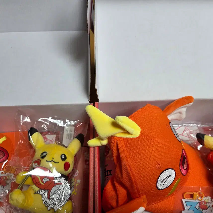 [BUNJANG] Pokemon Run Gold Medal &amp; Silver Medal Plush Set / 포켓몬런 금메달 인형, 은메달 인형 세트