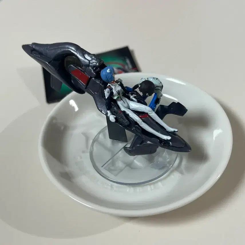 [BUNJANG] Kaiyodo Entry Capsule Vol. 5 Evangelion Shinji &amp; Rei Classic Figure / 에반게리온 신지 레이 명장면 고전 피규어 카이요도 엔트리캡슐 제 5집 웃으면 복이온다고 친구여