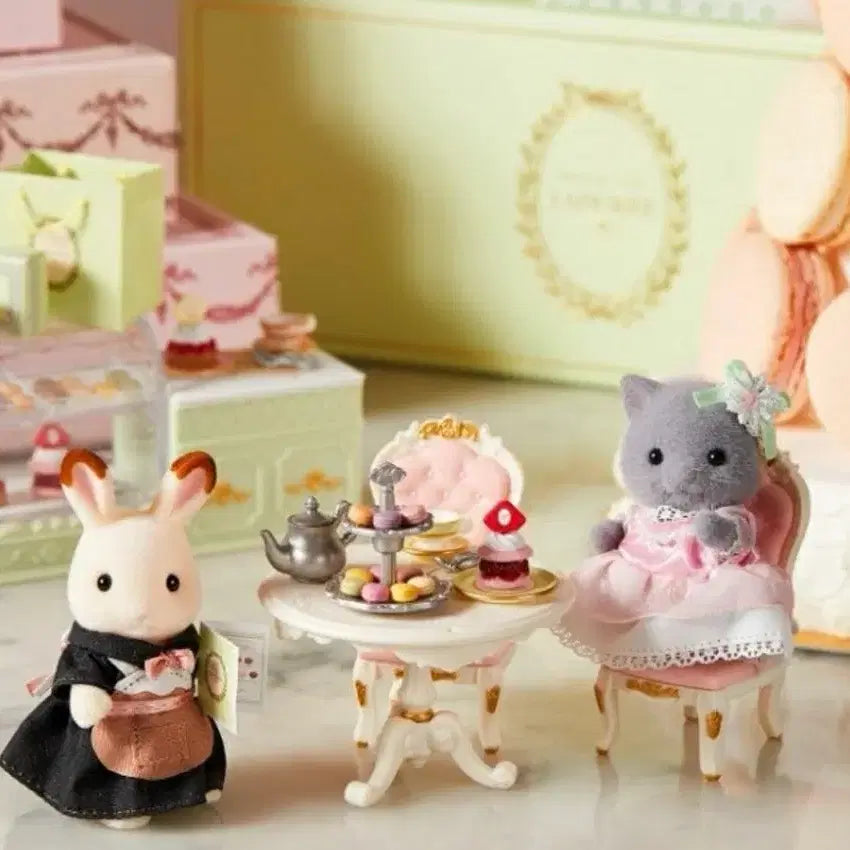 [BUNJANG] Sylvanian Families Ladurée Gelateria Shop Bundle / 실바니안 패밀리 라뒤레 + 젤라또 샵
