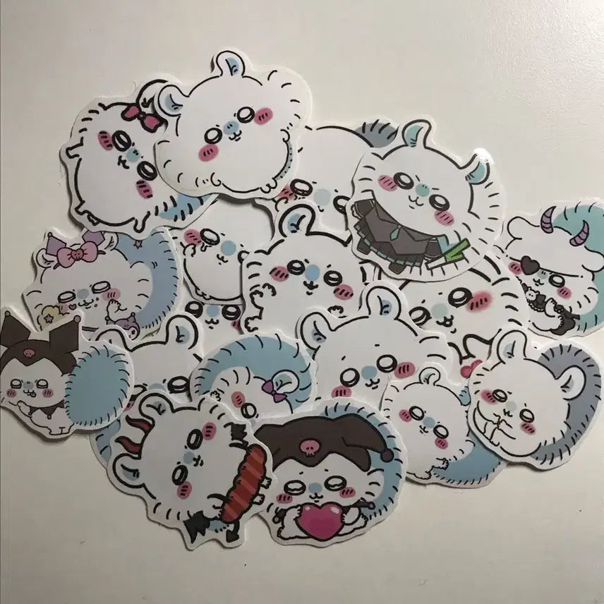 [BUNJANG] Chiikawa Momonga Sticker / 치이카와 모몽가 스티커