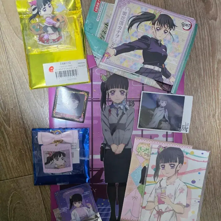 [BUNJANG] Kanao Tsuyuri Merchandise Bundle / 카나오 굿즈 일괄 팝니다(ANF, AGF, 팝업특전, 할로윈,크림소다,마그넷,극락탕,크리스마스등)
