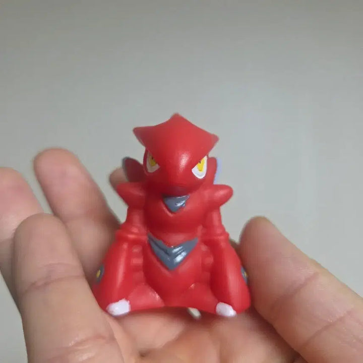 [BUNJANG] Vintage Scyther Pocket Monsters Finger Puppet / 피규어 인형 토이 굿즈 고전 만화 소품 빈티지 소품 포켓몬스터 손가락 핫삼