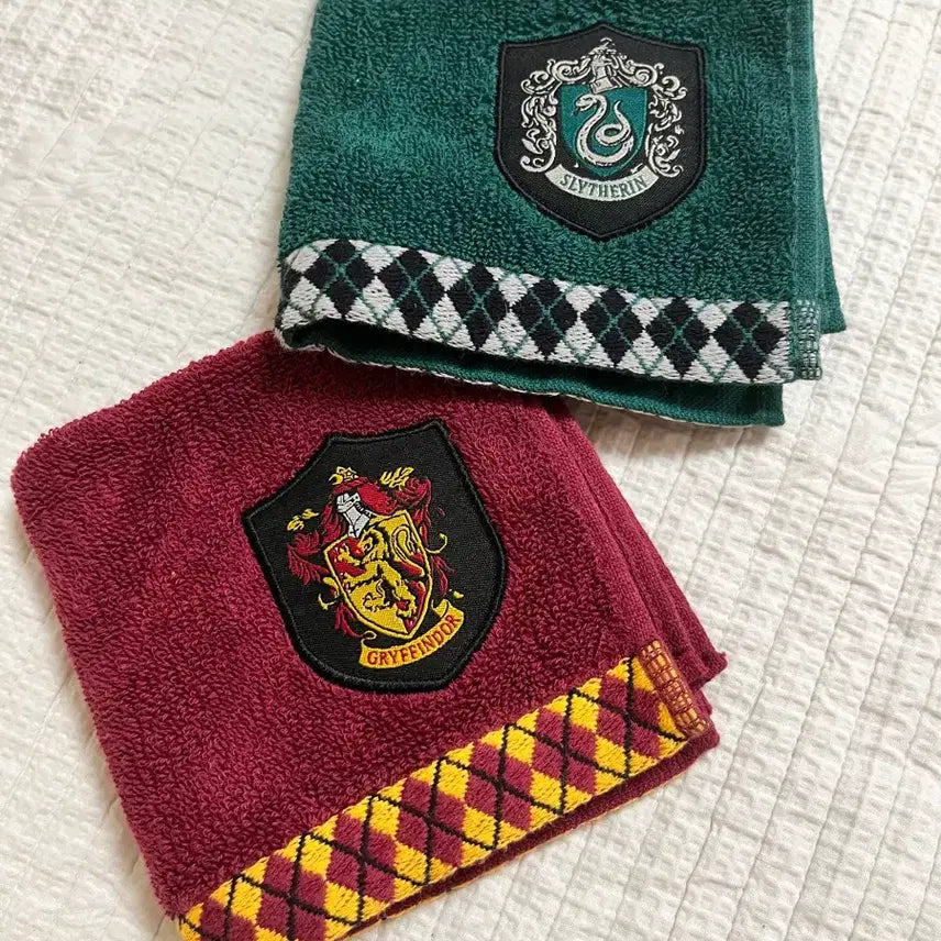 [BUNJANG] Harry Potter Hand Towel Gryffindor &amp; Slytherin Bundle / 해리포터 핸드타올 그리핀도리, 슬리데린 일괄판매