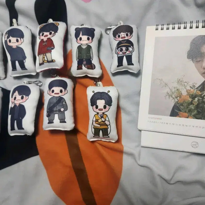 [BUNJANG] Ryu Junyeol 2019 Fanmeeting Calendar Plush Keychain Set (9 Types) / 류준열 2019 팬미팅 캘린더 봉제인형 키링 9종