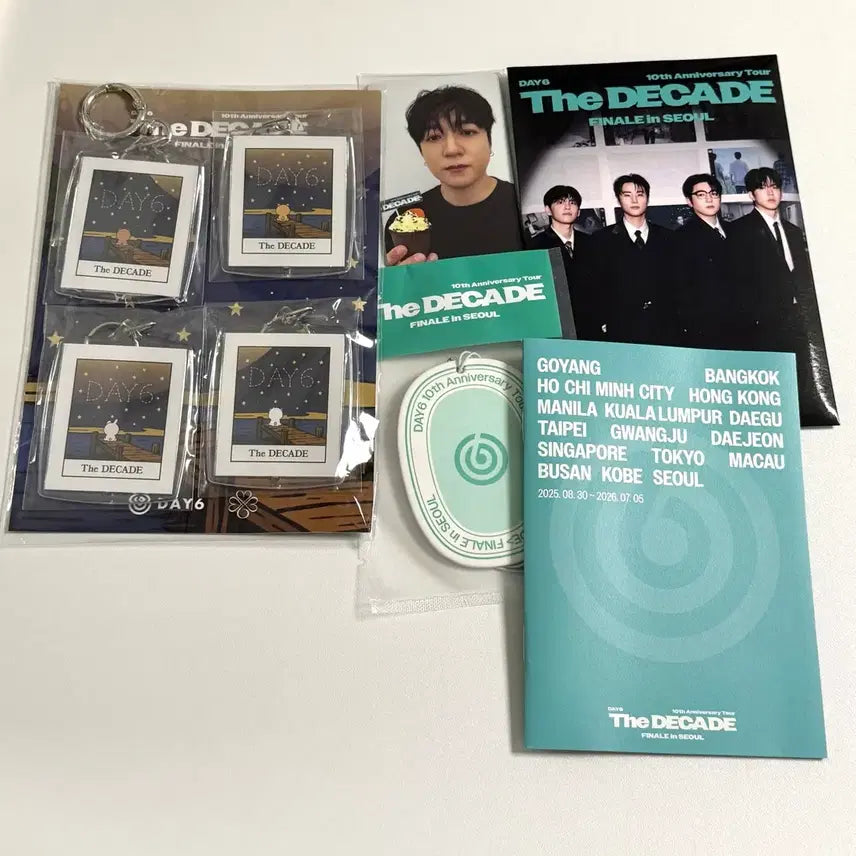 [BUNJANG] Day6 The Decade Encore Concert Fanclub Gift + Admission Gift Bundle Set / 데이식스 더데케이드 앙콘 팬클럽기프트+입장기프트
