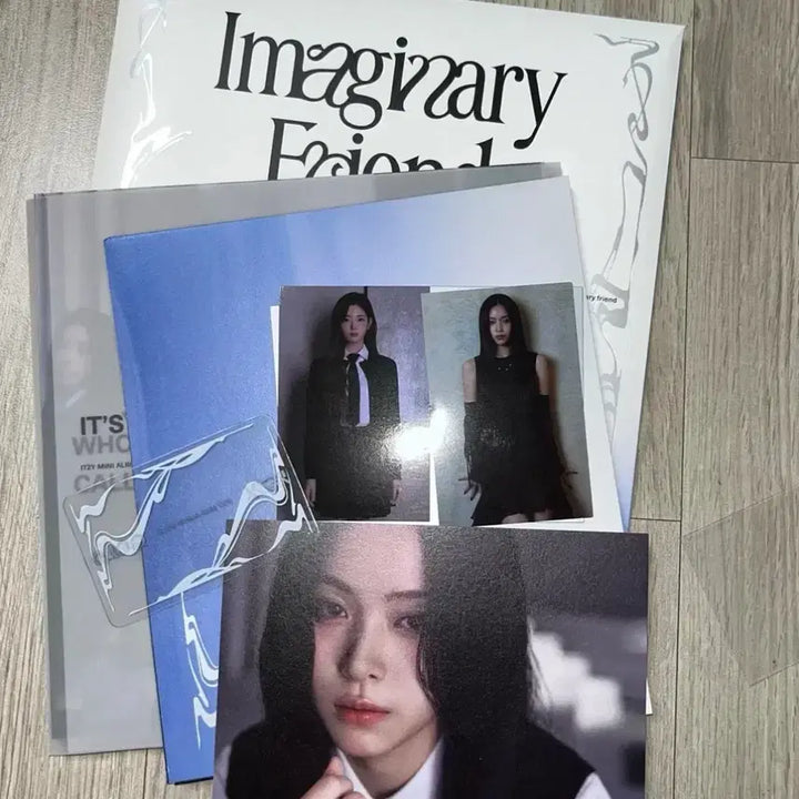 [BUNJANG] ITZY GOLD Album Ryujin Lia Unsealed Photocard / ITZY 앨범 있지 GOLD 개봉앨범 류진 리아 포카