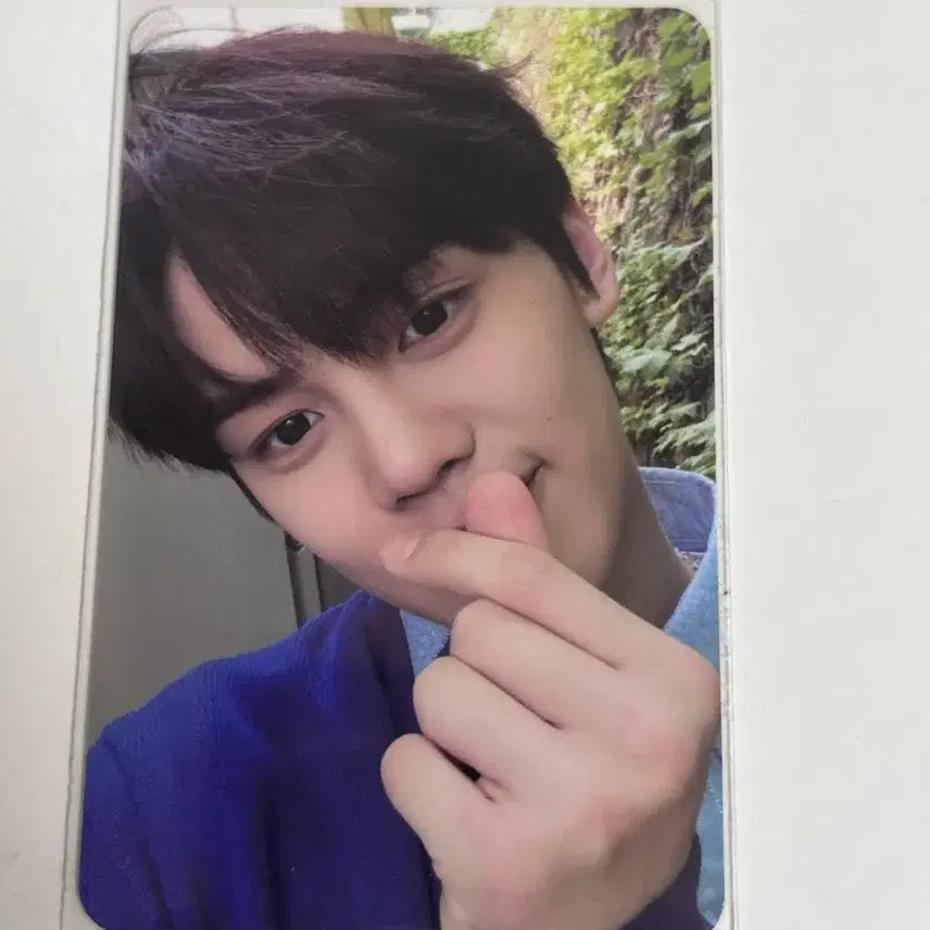 [BUNJANG] Everglow Yuqi Fanclub Photocard / 규빈 팬클럽 포카 엔더블