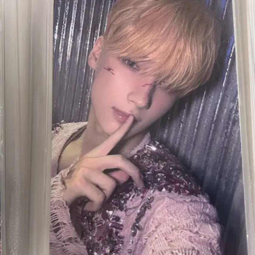 [BUNJANG] TXT Huening Kai Free-fall Photocard / 휴닝카이 프리폴 포카