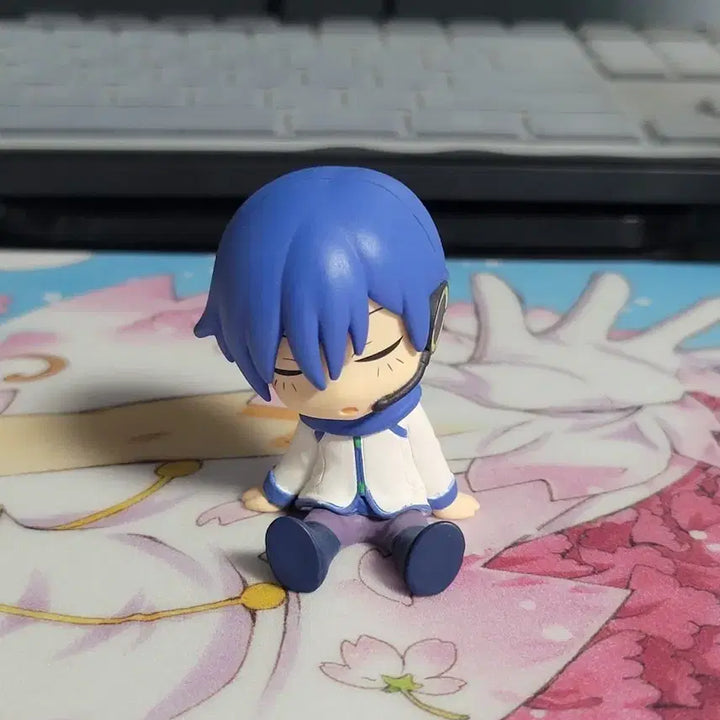 [BUNJANG] Vocaloid Kaito Onemutan Figure / 보컬로이드 카이토 오네무탄 피규어