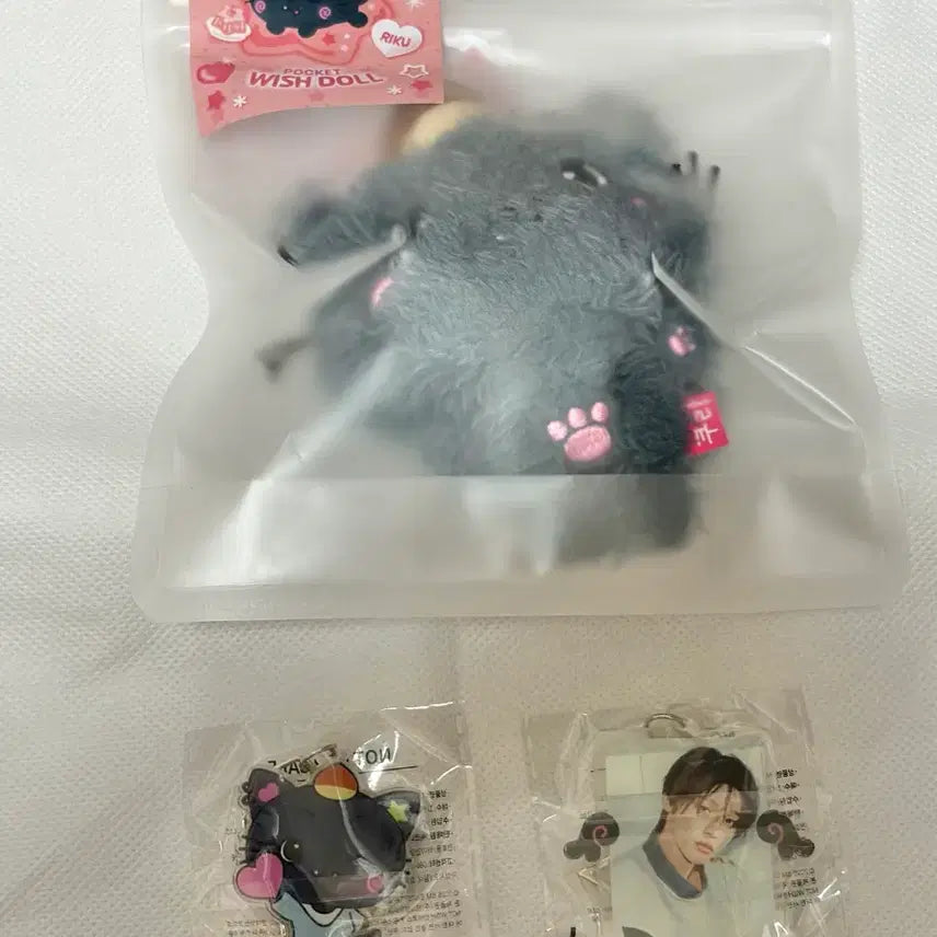[BUNJANG] NCT WISH Riku Pocket Wish Doll Kuri &amp; Seven Eleven Wafer/Melon Pop Keyring Set / 엔시티 위시 리쿠 포켓위시돌 포켓돌 쿠리 위시베이커리 팝업 엠디