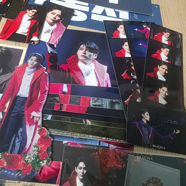 [BUNJANG] Jeon Dong-seok Actor Dracula Musical Merchandise Bundle Set / 덤O 일괄 비공굿 전동석 배우 드라큘라 드큘 뮤지컬
