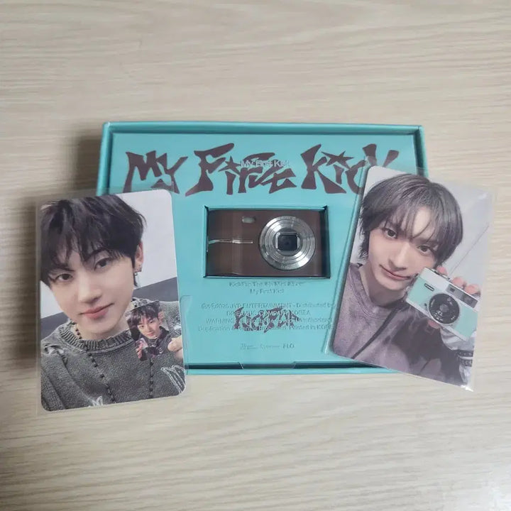 [BUNJANG] Kickflip Limited Camera Album Donghwa Gyuhun Photocard / 킥플립 한정 카메라 앨범 판매합니다