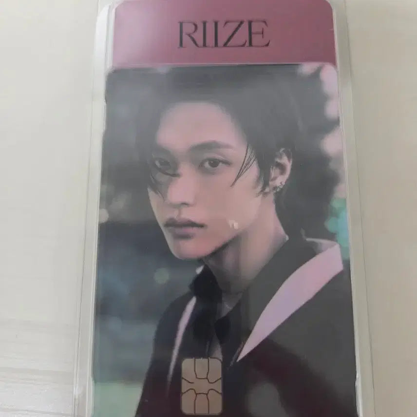 [BUNJANG] RIIZE Wonbin Fame IZ*ONE Photocard / [미개봉]라이즈 원빈 페임 이즐 교통카드