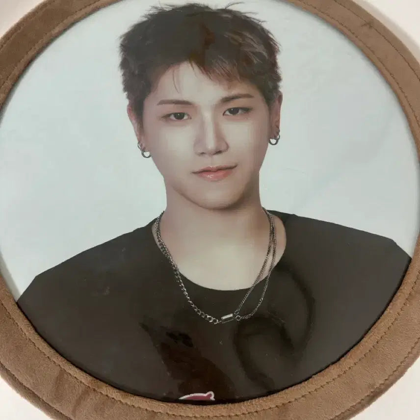 [BUNJANG] SEVENTEEN Woozi Uchiwa &amp; Uchiwa Cover Bundle Set / 가격내림없음))리우 낙원콘 우치와, 우치와 커버 일괄