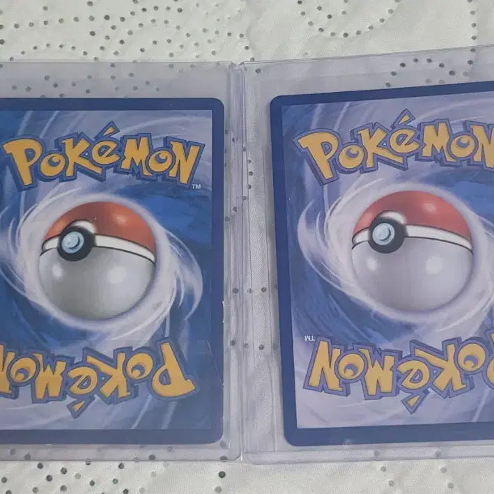 [BUNJANG] Absol EX and Mega Venusaur EX Pokémon Cards / 2016 블래키 EX / 메가이상해꽃 EX 포켓몬 카드