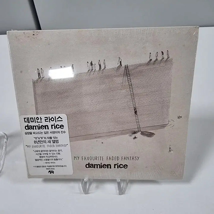 [BUNJANG] Dermot Kennedy My Favorite Faded Fantasy CD (Sealed) / 데미안 라이스 My Favorite Faded Fantasy 미개봉 CD