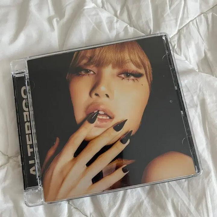 [BUNJANG] BLACKPINK Lisa Solo Album Alter Ego Jewel Version Photocard Set / [포카 포함] 블랙핑크 리사 솔로앨범 Alter Ego 쥬얼 버전