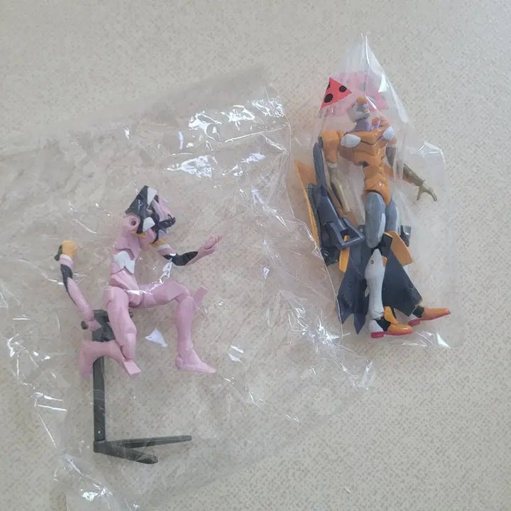 [BUNJANG] Rare Vintage Evangelion Unit-08 &amp; Unit-00 Mini Figure Set / 희귀 고전 에반게리온 8호기 영호기 세트 미니 피규어