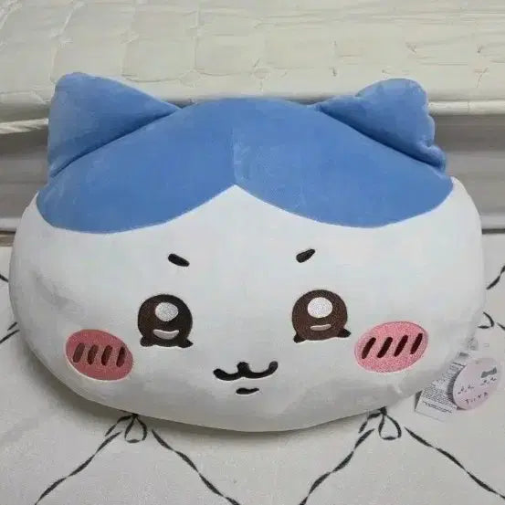 [BUNJANG] Cheekawa Hachiware "Jjondeuk" Face Big Cushion / 먼작귀 치이카와 하치와레 쫀득 페이스 빅쿠션